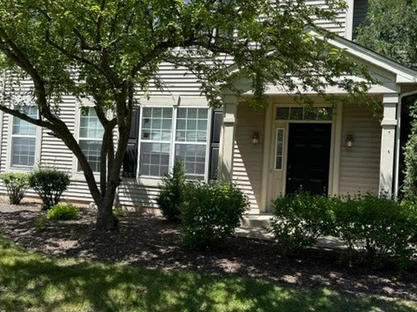 2177 Gallant Fox Cir #0, Montgomery, IL 60538