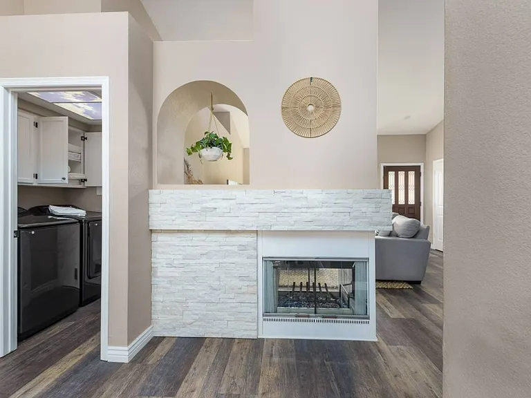 650 W Palo Verde St — Photo 25