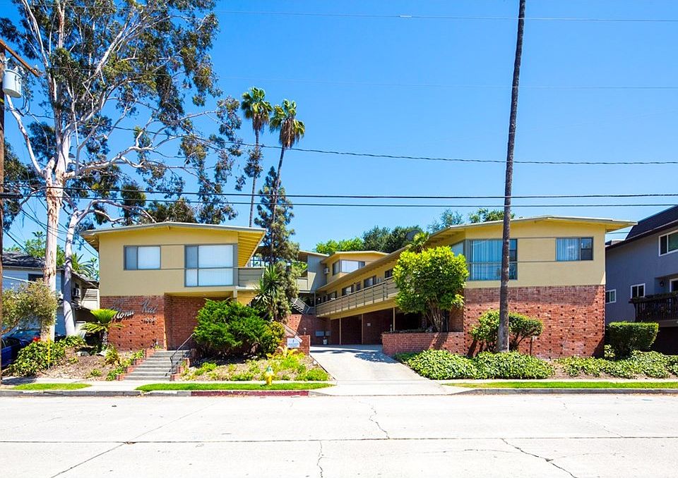 1st image of 1004 Arroyo Dr