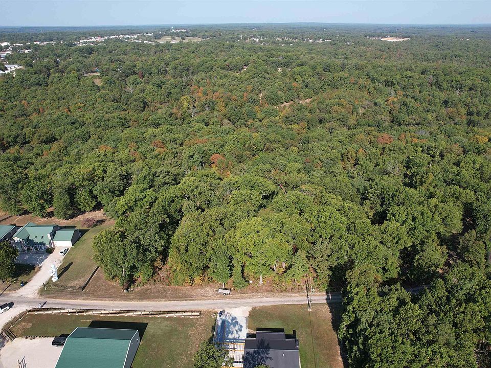 2nd image of 130 Little Acres