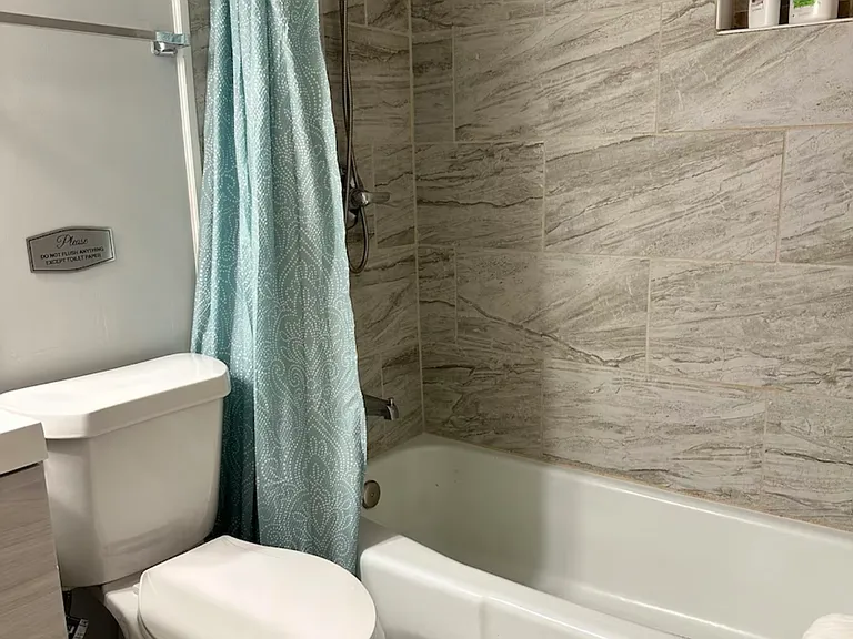 1728 Forest Ave #C — Photo 17
