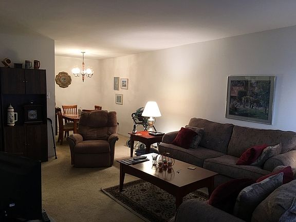 4th image of 8923 Knight Ave #E305