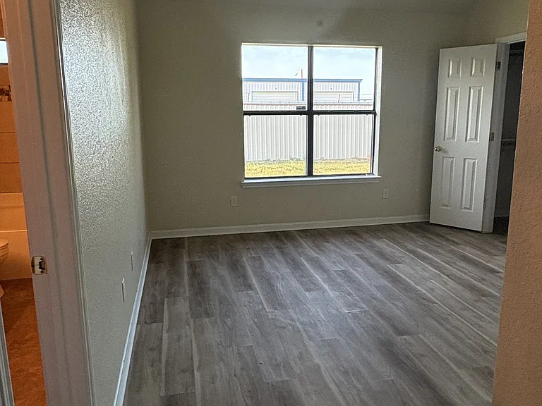 1207 Cinch Dr #B — Photo 10