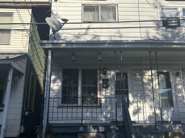 337 S Orange St, Mount Carmel, PA 17851