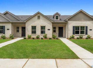 421 Lando Cain Rd, Hartselle, AL 35640