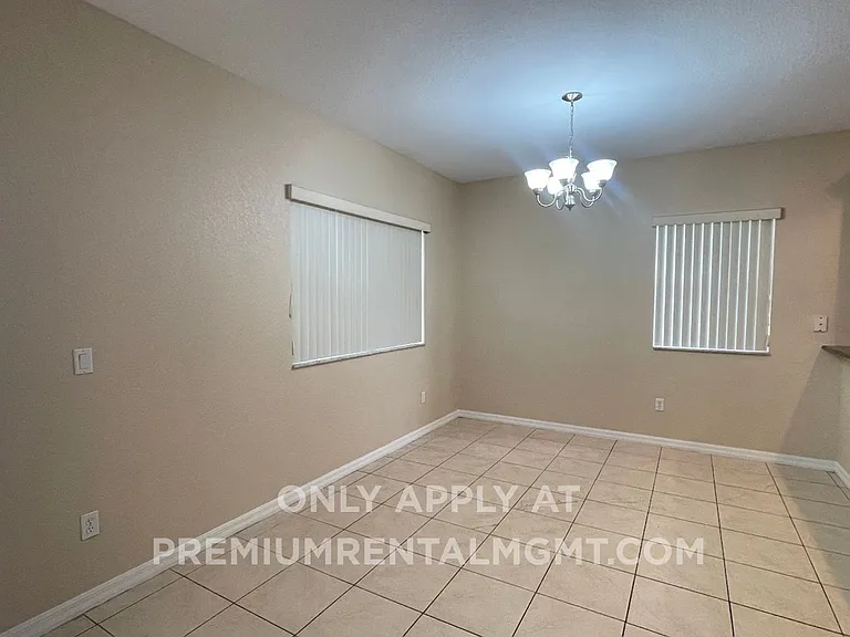 1110 Chervil Dr — Photo 8