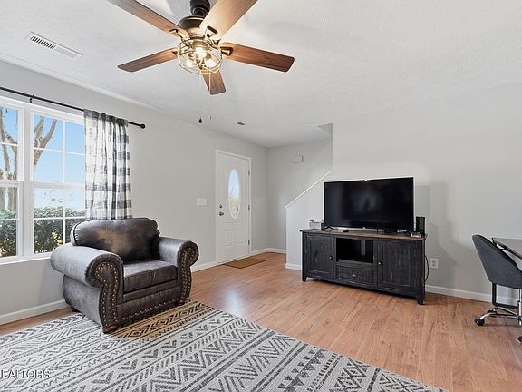 5th image of 1426 William Holt Blvd