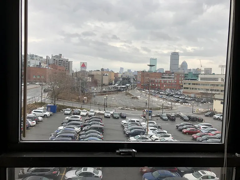 842 Beacon St #3 — Photo 8