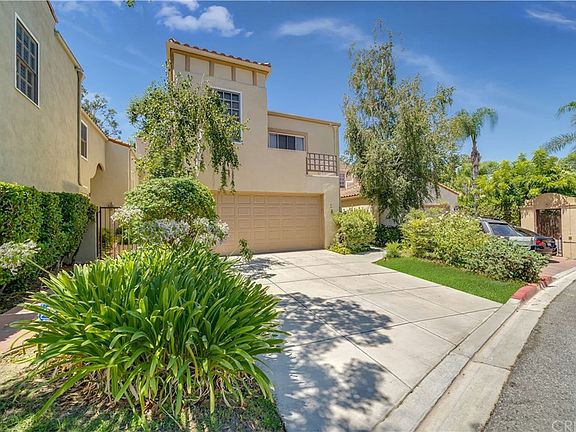 2nd image of 4349 Park Arroyo