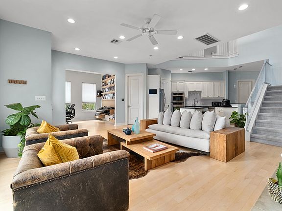 Open Floor Plan w/ Natural Lighting Throughout