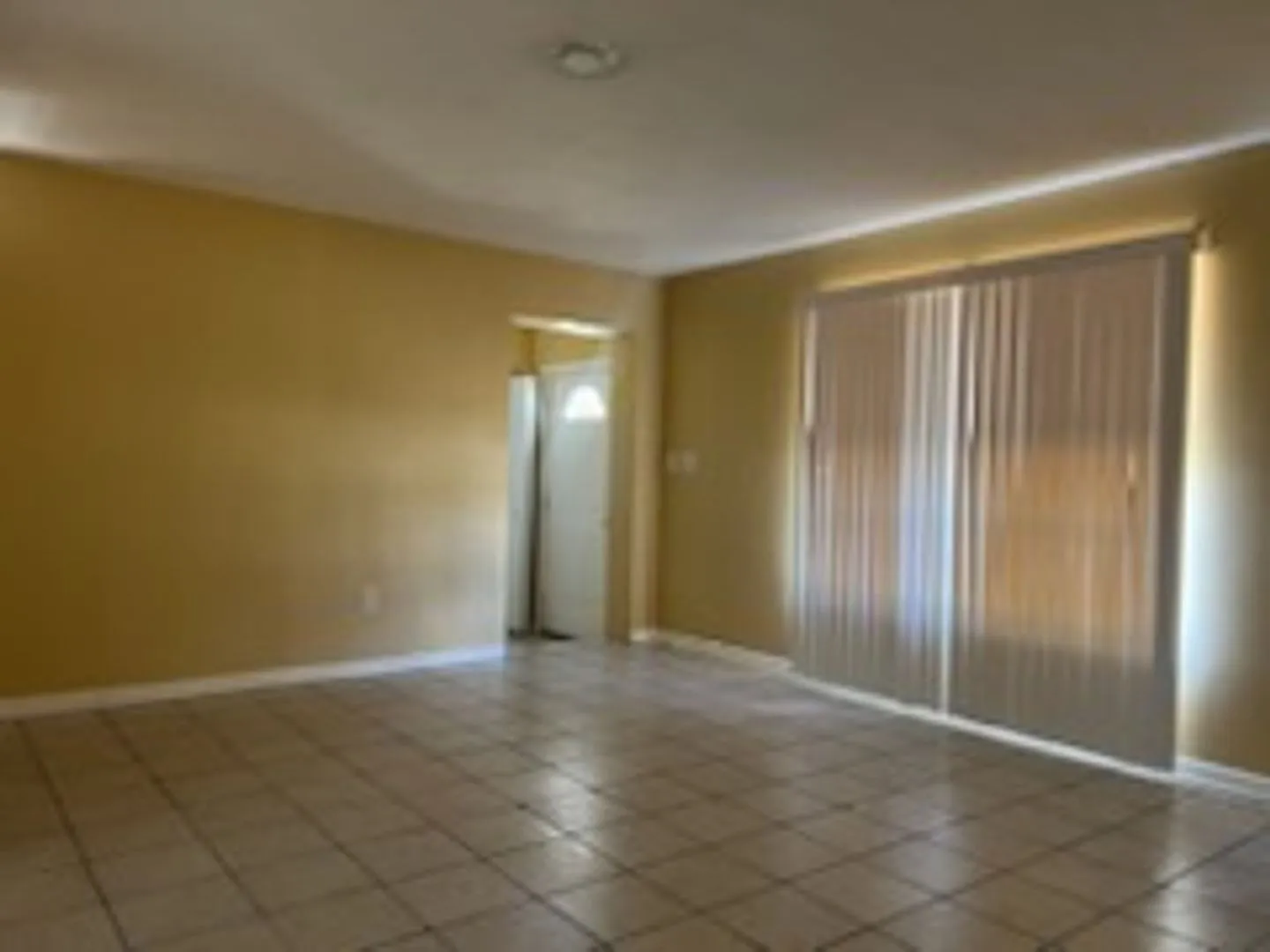 3 Bedroom 1 Bathroom Home For Rent at 1407 Whitewood Drive Deltona, FL. 32725 — Photo 3