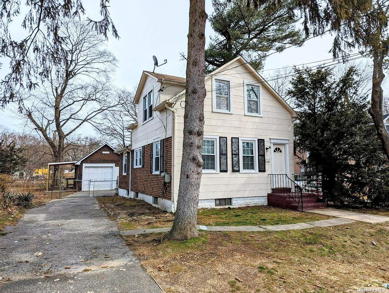 37 Winter Avenue, Wyandanch, NY 11798 Zillow