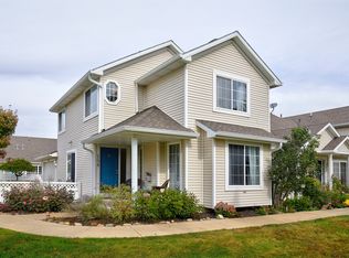 4425 Mills Civic Pkwy UNIT 204, West Des Moines, IA 50265