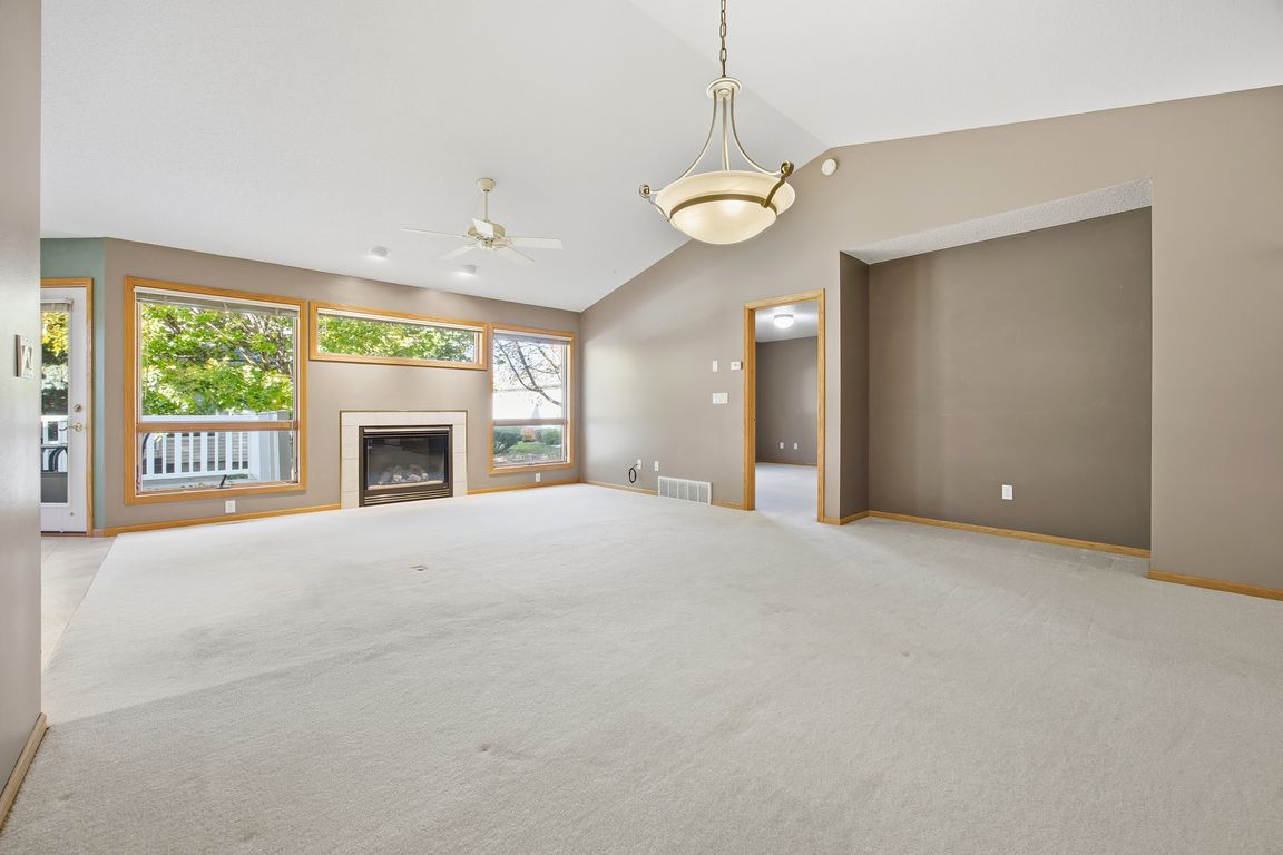 next background image