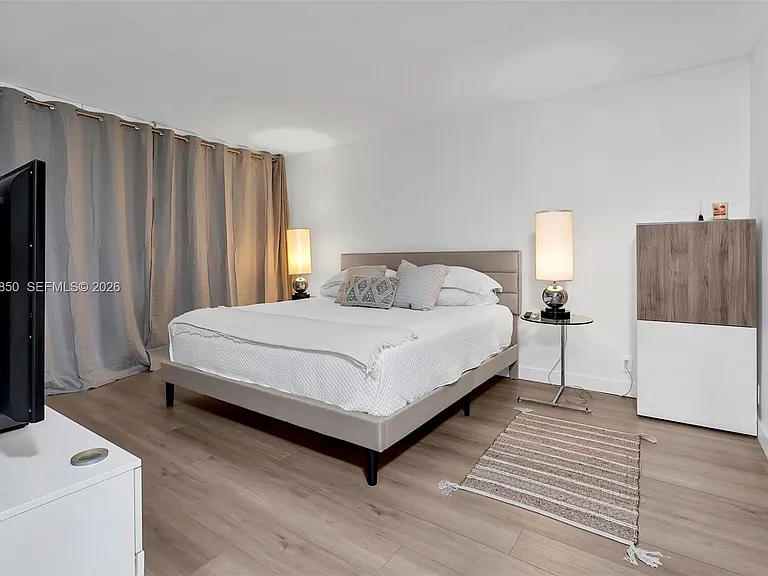 1865 Brickell Ave #A1502 — Photo 40