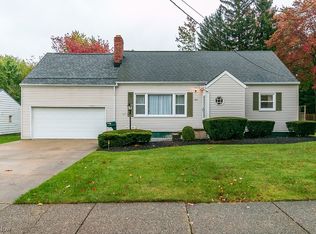 765 Franklin Blvd, Highland Heights, OH