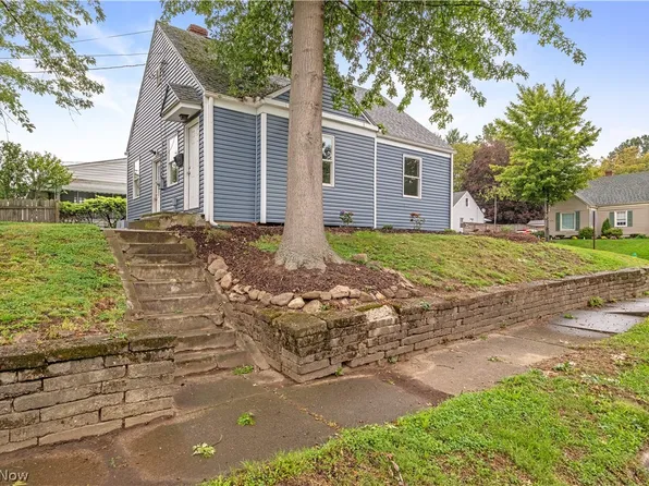 137 E Rosewood Ave, Akron, OH 44301