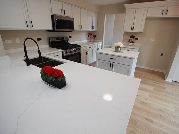 5th image of 26918 W Locust Rd