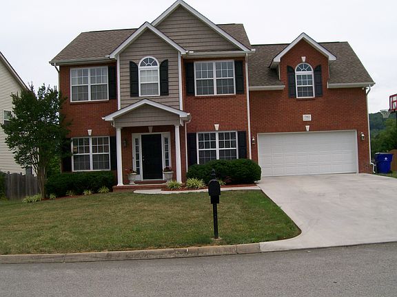 2nd image of 7512 Ashton Pointe Ln