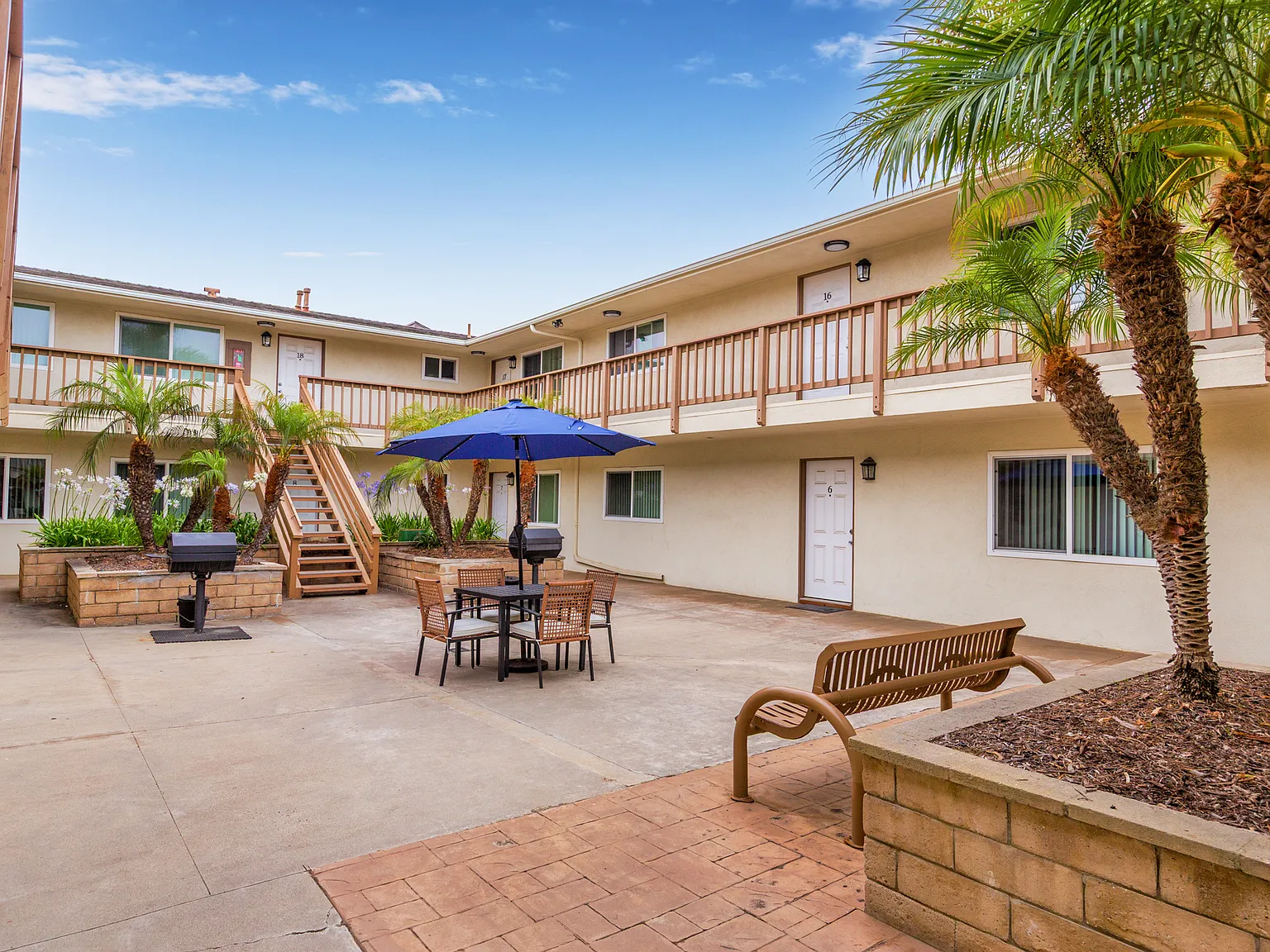 Nautilus Rental Homes — Photo 4