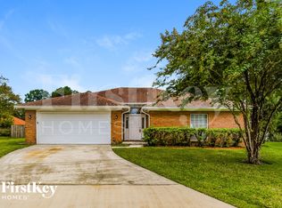 10885 Copper Hill Dr, Jacksonville, FL 32218