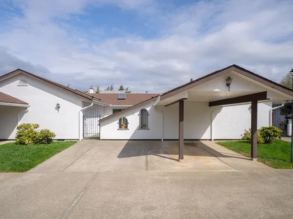 3031 Sherman Rd #7, North Cowichan, BC V9L 2B9