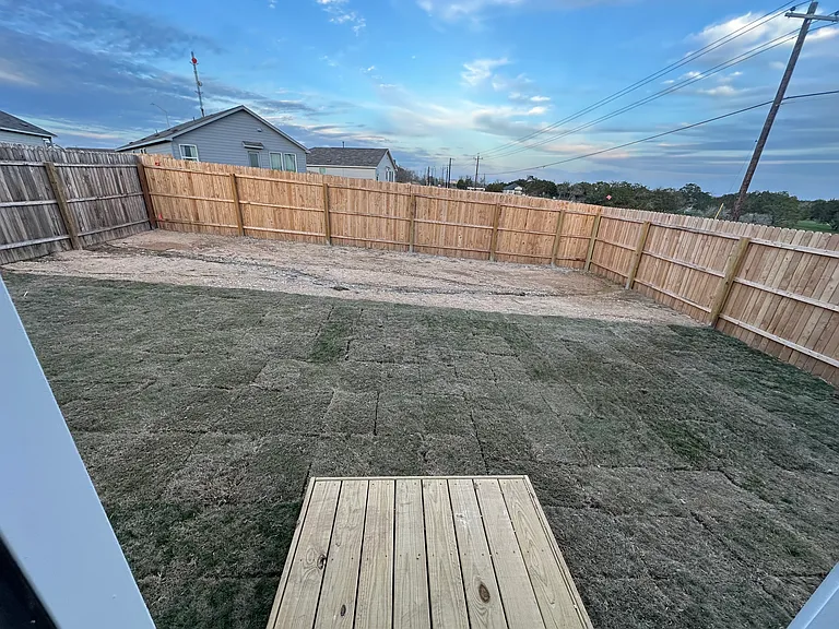 102 Kayden Ct — Photo 11