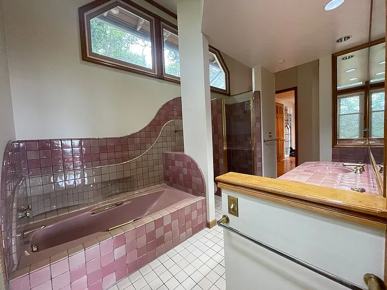 15480 Peach Hill Rd — Photo 5