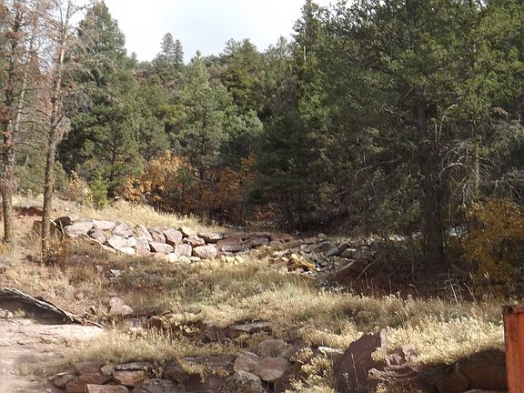 3rd image of Village Ln