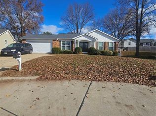 212 Whitehirst Manor Ct, Saint Charles, MO 63304