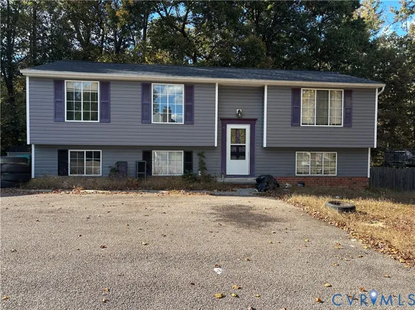 5004 Fairlake Ln, Glen Allen, VA 23060