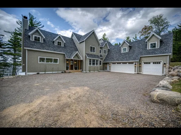 1584 Naleid Rd, Eagle River, WI 54521