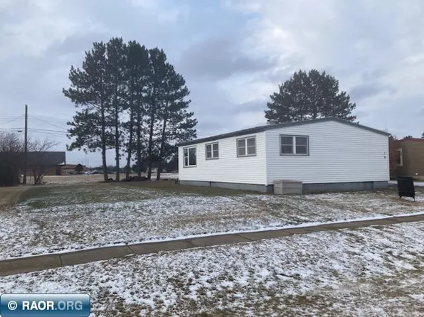 14 Hemlock Cir, Babbitt, MN 55706
