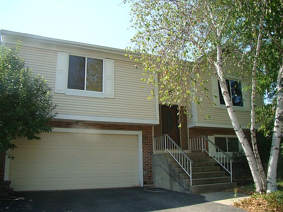2nd image of 550 Waterford Dr