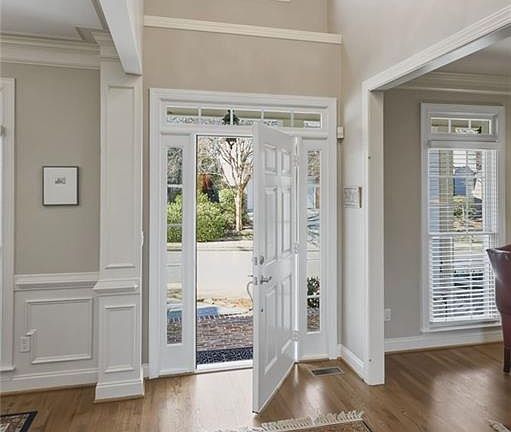 4th image of 2012 Ivy Ridge Rd SE