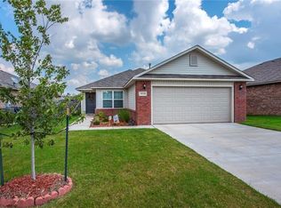 10228 Hidden Village Dr, Oklahoma City, OK 73120