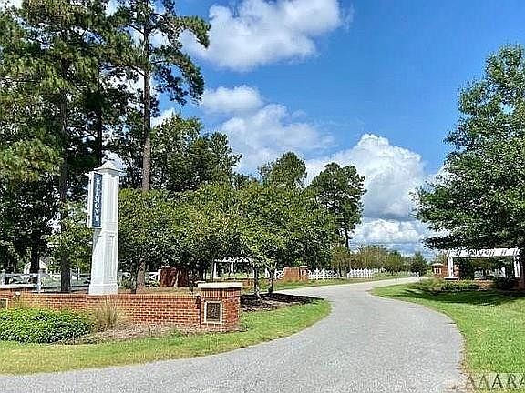 5th image of 143 Quarter Horse Loop LOT 143