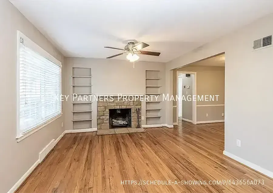 4931 W 72nd Ter - Cute! — Photo 2