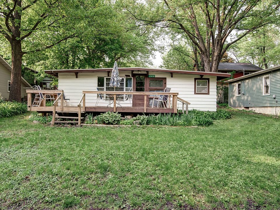 1st image of 21418 Alta Vista St