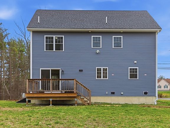 4th image of 175 Rangeway Rd