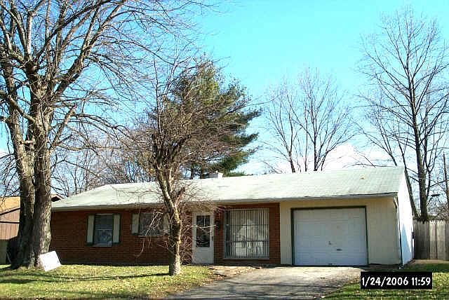 1st image of 3955 N Arquette Dr