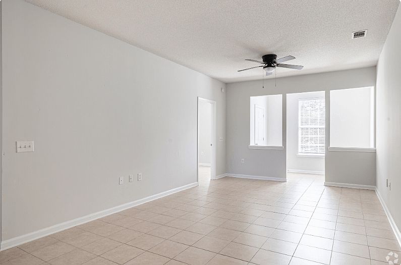 1st image of 300 N College St #1B