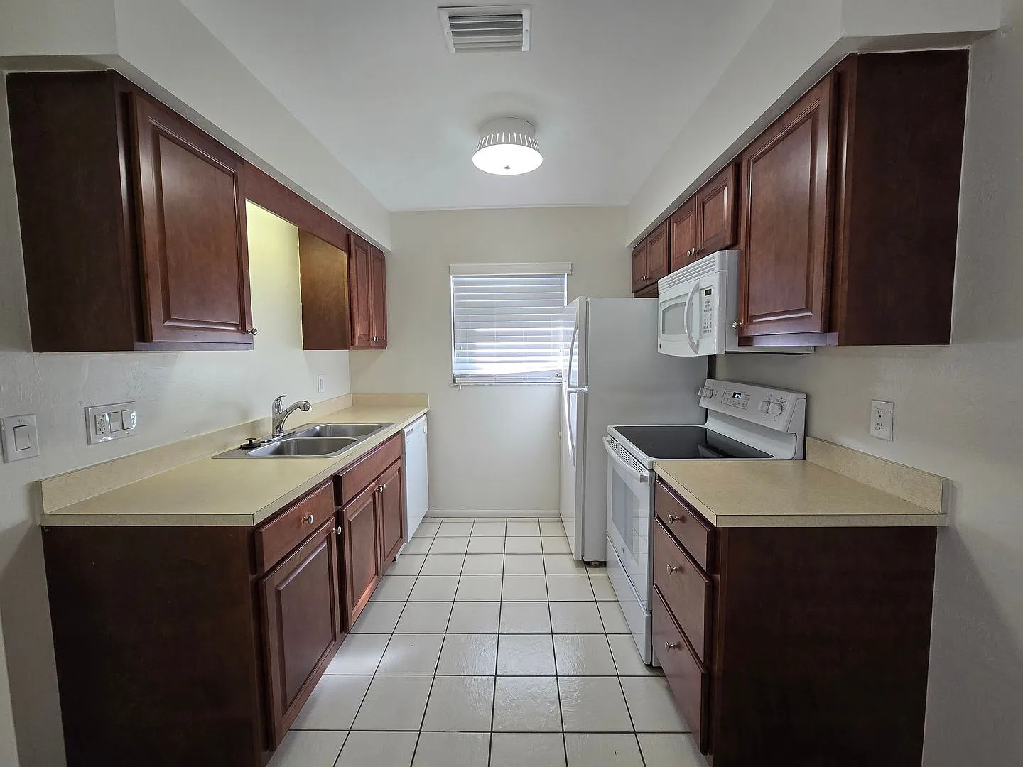 4803 Triton Ct #1 — Photo 4