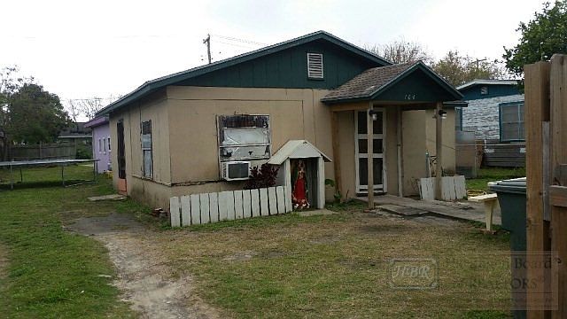 1st image of 32988 Monroe Ave