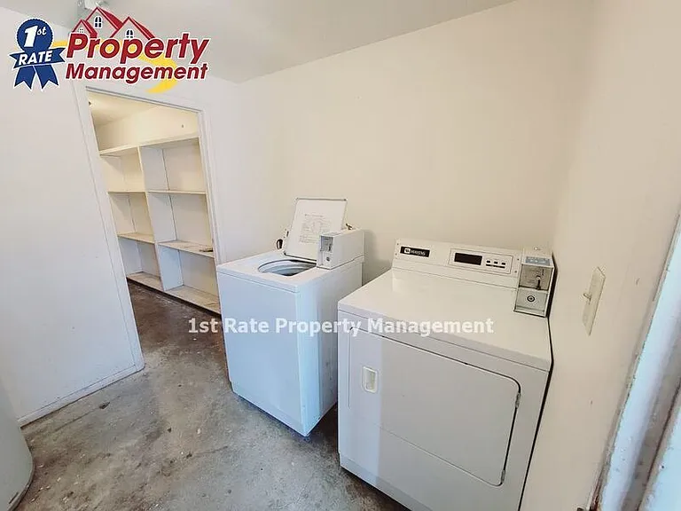 1623 S Taggart St — Photo 8