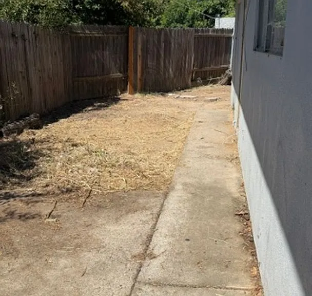 8211 Cordelia Cir — Photo 12