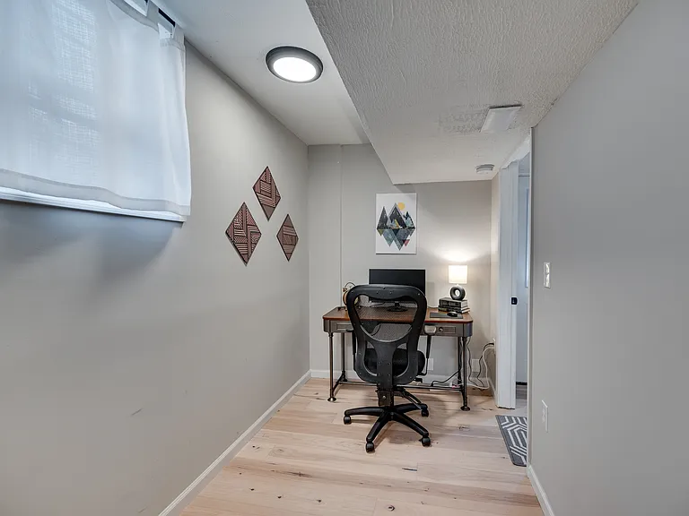 2506 Oakwood Ave #B — Photo 16