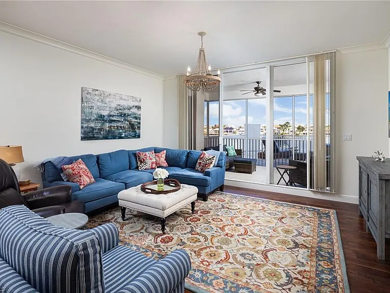 410 Flagship Dr #301 — Photo 4