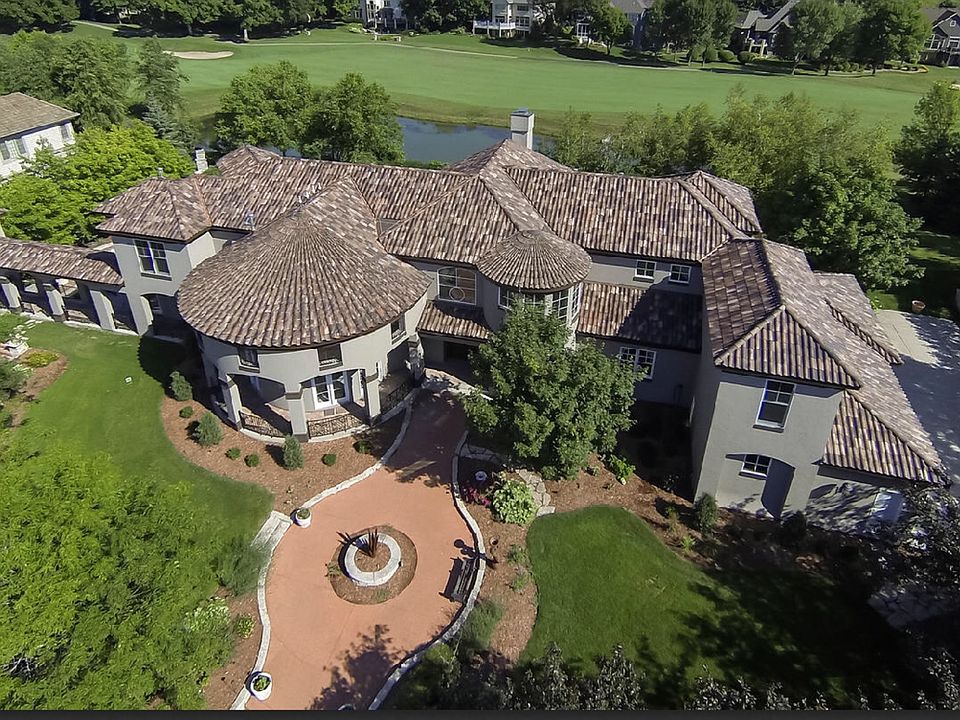 2nd image of 18286 Nicklaus Way