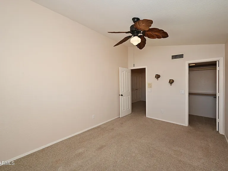 5730 E Gelding Dr — Photo 37